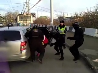 Иркутская полиция обезвредила банду наркоторговцев