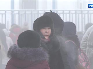 Морозы в Якутии: замерзшая лапша и фотосессии