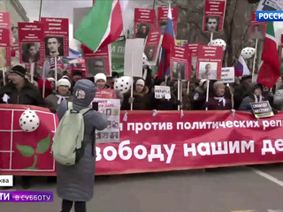 Марш в Москве: о Немцове почти забыли, зато развеяли скуку