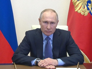 Путин поручил разработать комплекс мер для обеспечения устойчивости региональных бюджетов