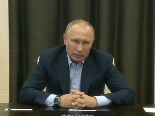 Путин: социально ориентированные НКО будут поддержаны по аналогии с малым бизнесом