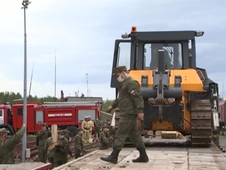 Военные восстанавливают железную дорогу в Мурманской области