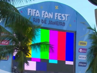 Месяц футбольные фанаты всего мира будут жить по бразильскому времени