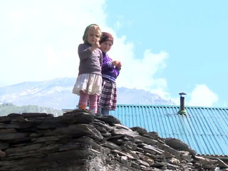 Жители горного села в Дагестане взялись за строительство дороги