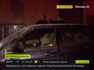 В центре Москвы на авто актера Александра Носика упал строительный мусор