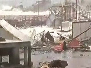 Штормы в Чили разрушили более 400 домов на побережье